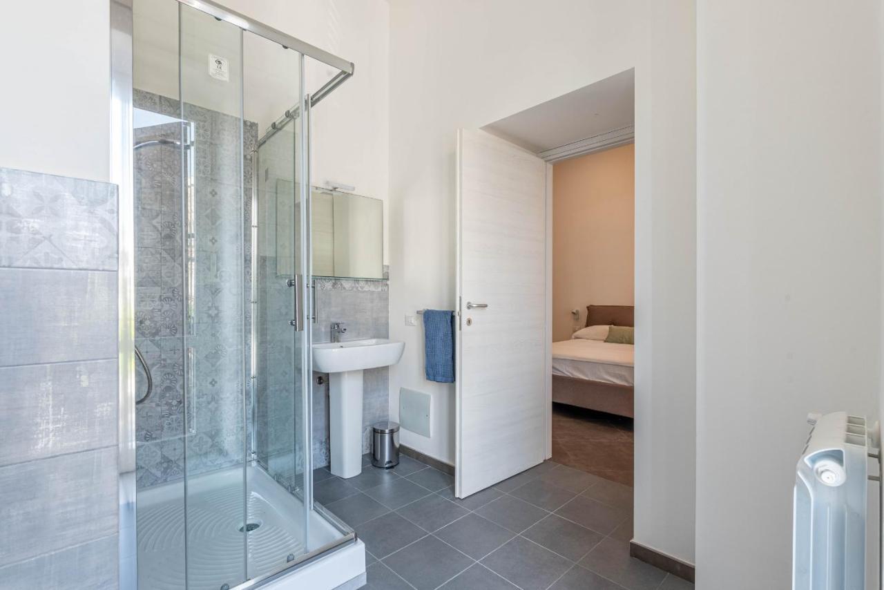 Apartments La Cala By Wonderful Italy Palermo Exterior photo